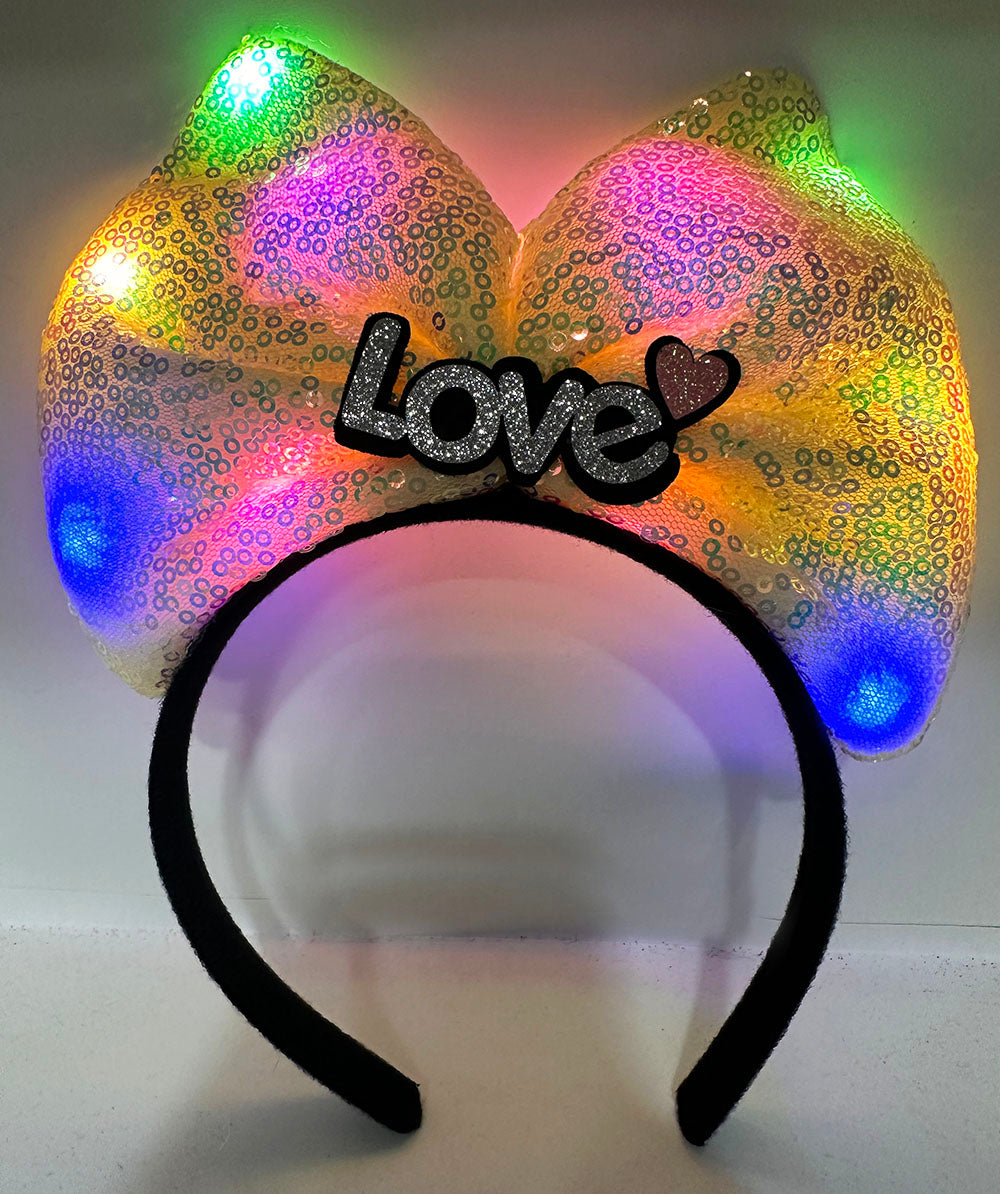 Led Işıklı Love Yazılı Fiyonk Taç