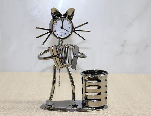 Metal Akordiyon Çalan Müzisyen Kedi Müzisyen Saat Ve Kalemlik