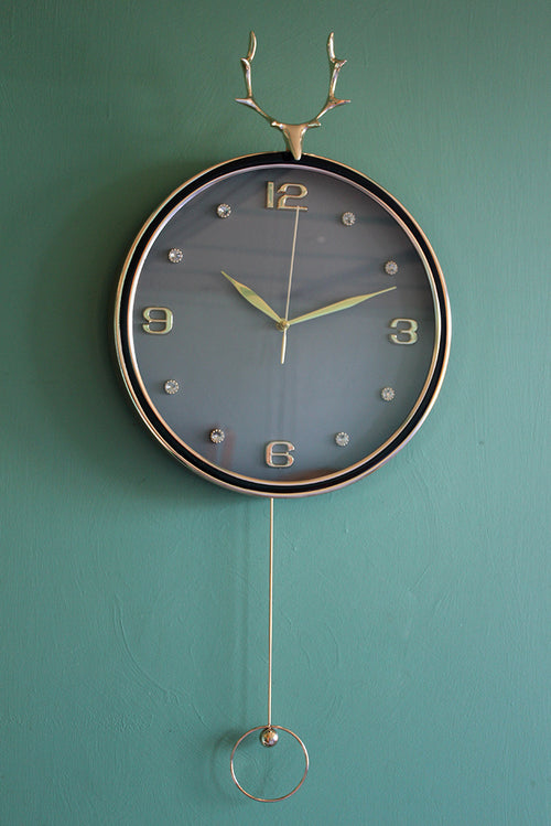 Geyikli Sarkaçlı Duvar Saati