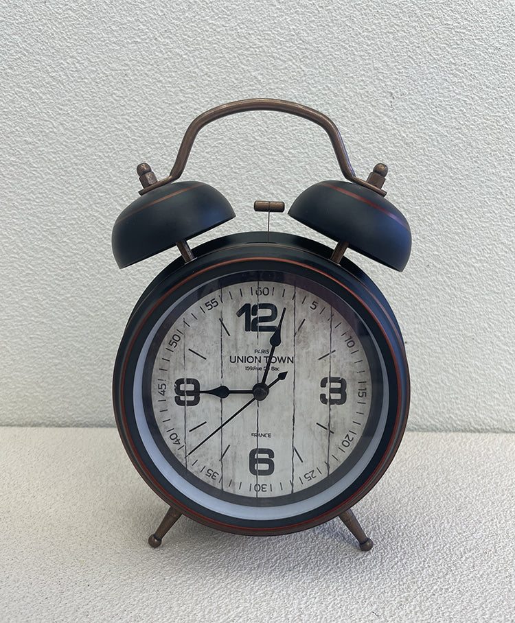 Metal Çalar Saat Model 2