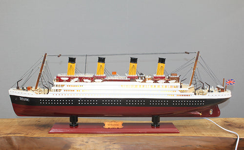 Ahşap Titanik Gemisi Ledli
