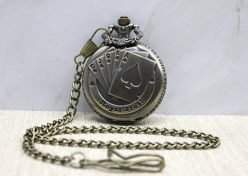 Oyun Kartı Tasarımlı Köstekli Saat