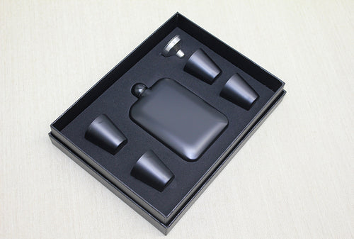 4 Shot Bardaklı Matara Seti Siyah